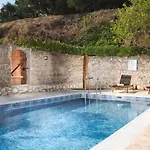 Rocale Villa