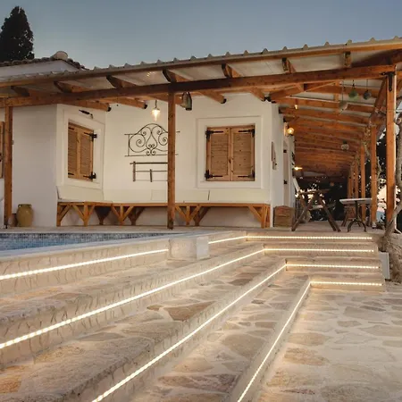 Rocale Villa *